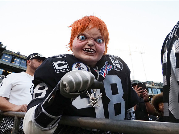 NFL: Denver Broncos at Oakland Raiders