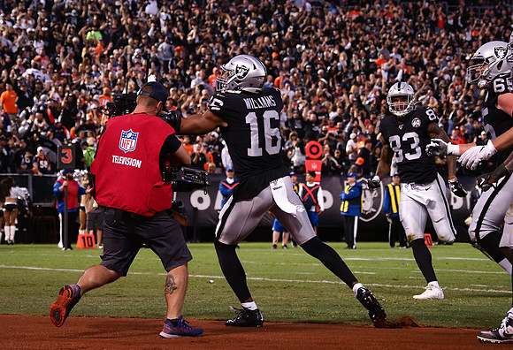 NFL: Denver Broncos at Oakland Raiders