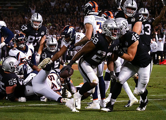 NFL: Denver Broncos at Oakland Raiders