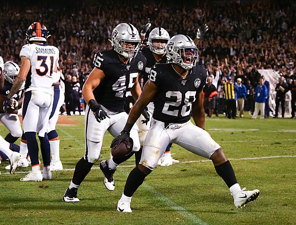 NFL: Denver Broncos at Oakland Raiders