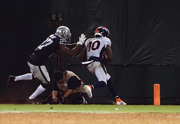 NFL: Denver Broncos at Oakland Raiders