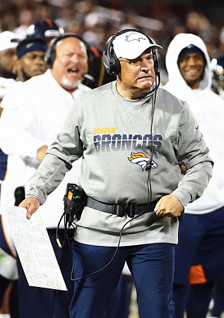 NFL: Denver Broncos at Oakland Raiders