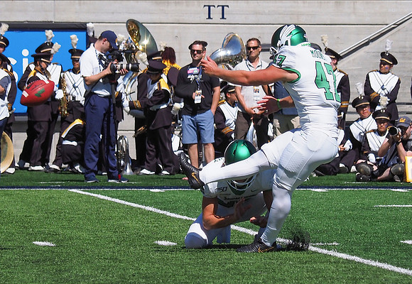 NCAA Football: North Texas at California