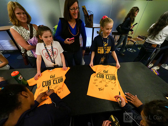 Fan Autographs