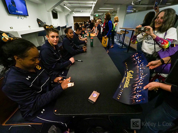 Fan Autographs