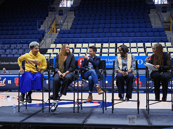 Layshia Clarendon, Haley Jones, Jamila Wideman, Charmin Smith, Ros Gold-Onwude
