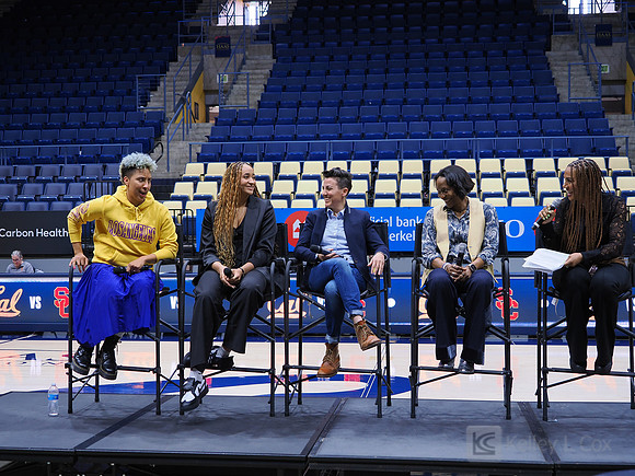 Layshia Clarendon, Haley Jones, Jamila Wideman, Charmin Smith, Ros Gold-Onwude