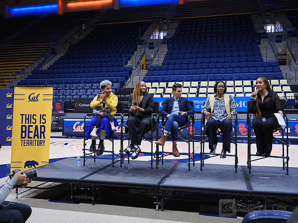 Layshia Clarendon, Haley Jones, Jamila Wideman, Charmin Smith, Ros Gold-Onwude