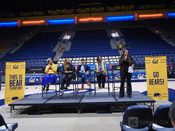 Layshia Clarendon, Haley Jones, Jamila Wideman, Charmin Smith, Ros Gold-Onwude