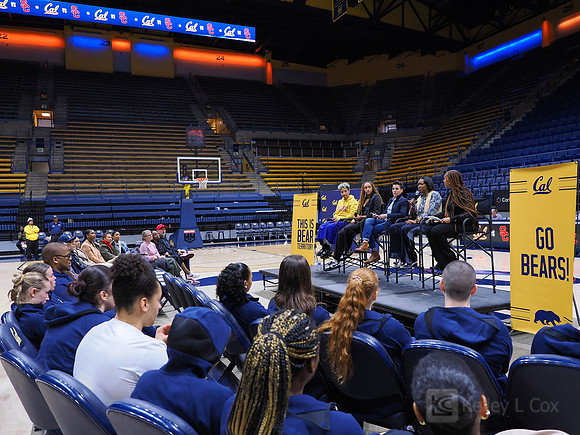 Layshia Clarendon, Haley Jones, Jamila Wideman, Charmin Smith, Ros Gold-Onwude
