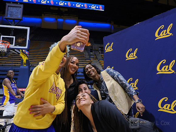 Layshia Clarendon, Haley Jones, Jamila Wideman, Charmin Smith, Ros Gold-Onwude