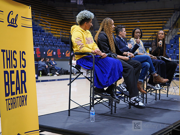 Layshia Clarendon, Haley Jones, Jamila Wideman, Charmin Smith, Ros Gold-Onwude