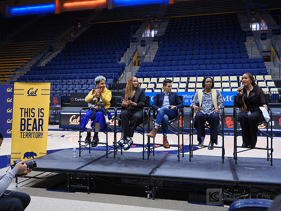 Layshia Clarendon, Haley Jones, Jamila Wideman, Charmin Smith, Ros Gold-Onwude
