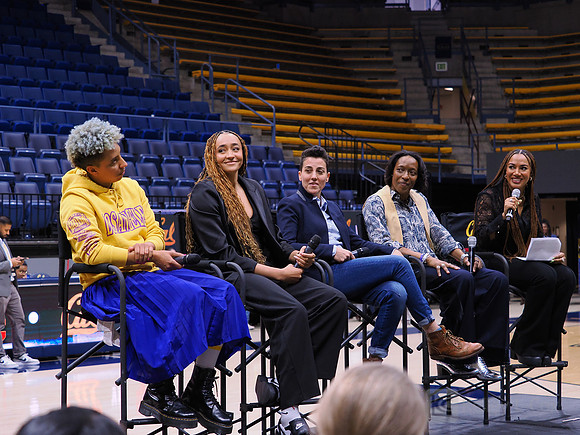 Layshia Clarendon, Haley Jones, Jamila Wideman, Charmin Smith, Ros Gold-Onwude