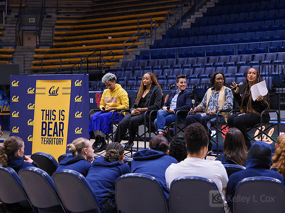 Layshia Clarendon, Haley Jones, Jamila Wideman, Charmin Smith, Ros Gold-Onwude