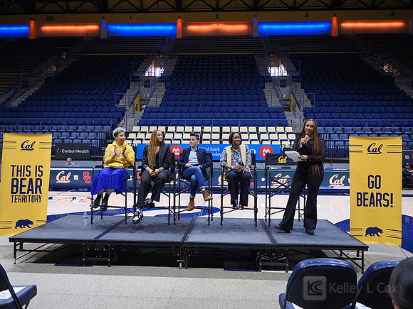 Layshia Clarendon, Haley Jones, Jamila Wideman, Charmin Smith, Ros Gold-Onwude