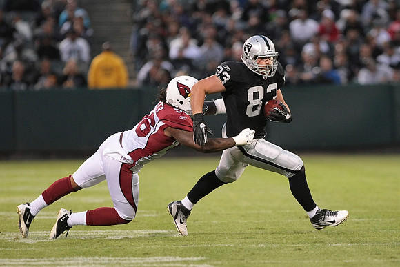 NFL: Preseason-Arizona Cardinals at Oakland Raiders