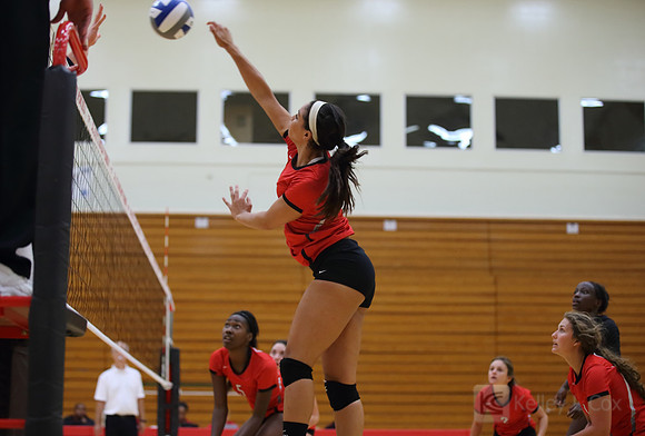 CSUEB v CBU
