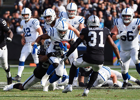NFL: Indianapolis Colts at Oakland Raiders