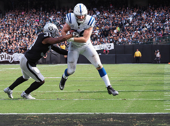 NFL: Indianapolis Colts at Oakland Raiders
