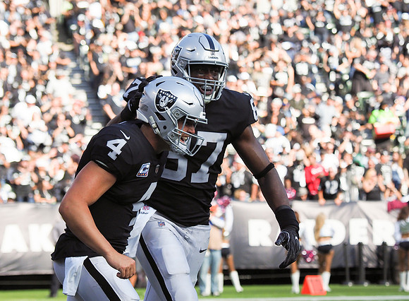 NFL: Indianapolis Colts at Oakland Raiders