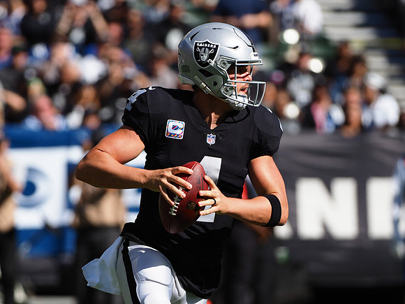 NFL: Indianapolis Colts at Oakland Raiders