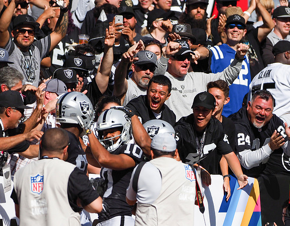NFL: Indianapolis Colts at Oakland Raiders