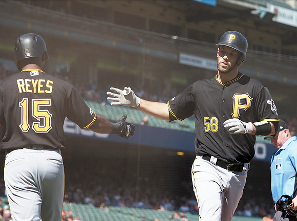 MLB: Pittsburgh Pirates at San Francisco Giants