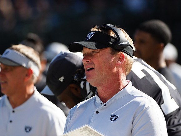 NFL: Indianapolis Colts at Oakland Raiders
