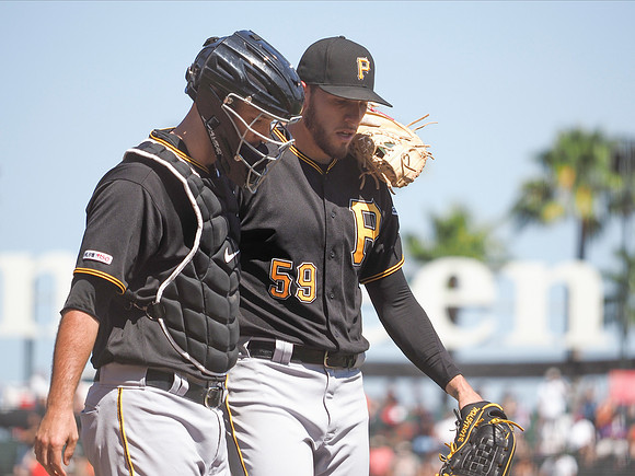 MLB: Pittsburgh Pirates at San Francisco Giants
