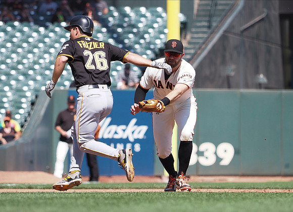 MLB: Pittsburgh Pirates at San Francisco Giants