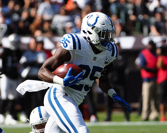 NFL: Indianapolis Colts at Oakland Raiders