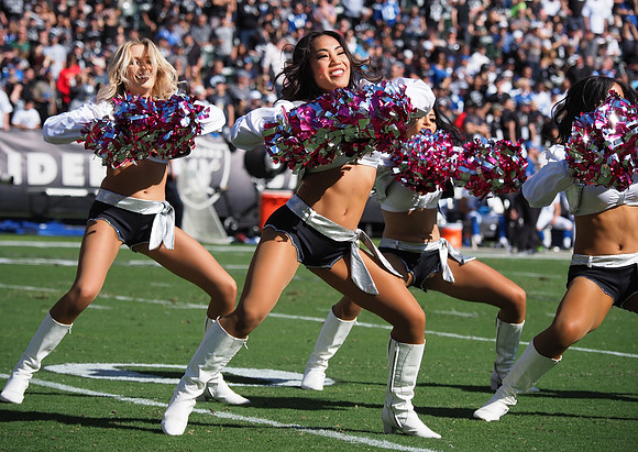 NFL: Indianapolis Colts at Oakland Raiders