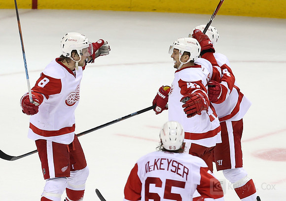 NHL: Detroit Red Wings at San Jose Sharks