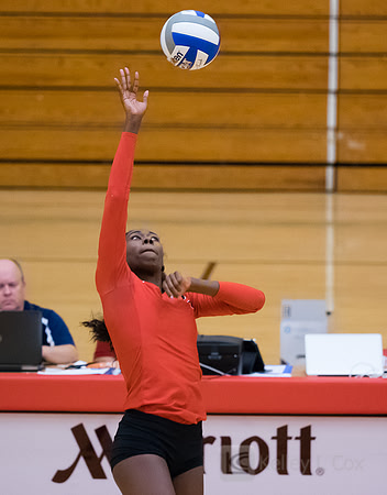 CSUEB Volleyball v Holy Names