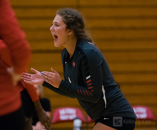 CSUEB Volleyball v Holy Names
