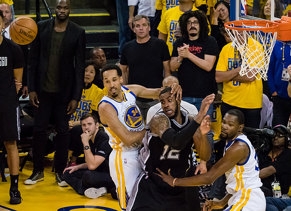 NBA: Playoffs-San Antonio Spurs at Golden State Warriors