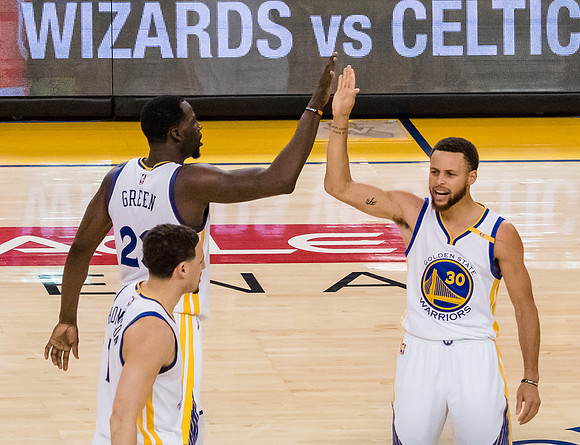 NBA: Playoffs-San Antonio Spurs at Golden State Warriors