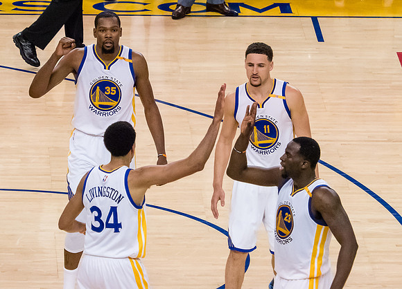 NBA: Playoffs-San Antonio Spurs at Golden State Warriors