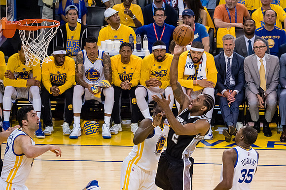 NBA: Playoffs-San Antonio Spurs at Golden State Warriors