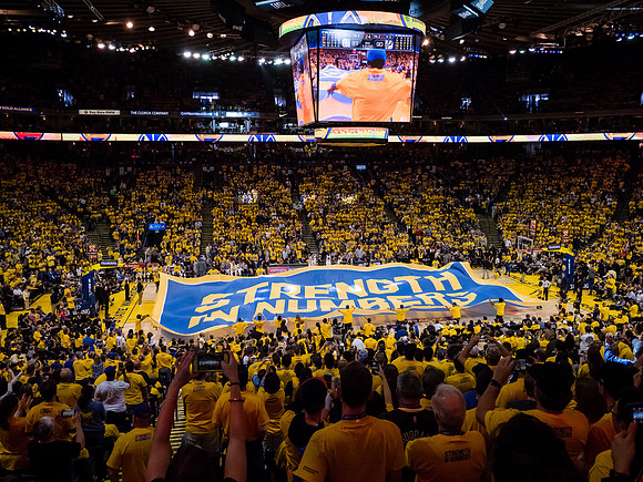 NBA: Playoffs-San Antonio Spurs at Golden State Warriors