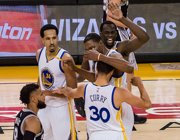 NBA: Playoffs-San Antonio Spurs at Golden State Warriors