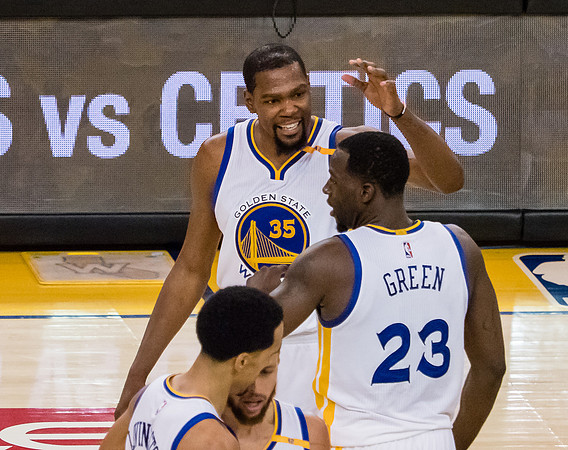 NBA: Playoffs-San Antonio Spurs at Golden State Warriors