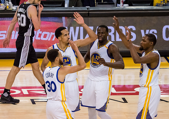NBA: Playoffs-San Antonio Spurs at Golden State Warriors