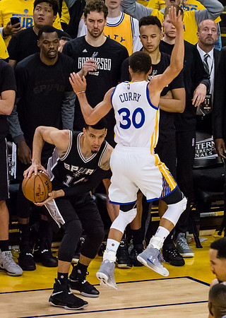 NBA: Playoffs-San Antonio Spurs at Golden State Warriors