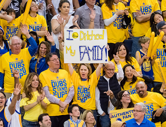 NBA: Playoffs-San Antonio Spurs at Golden State Warriors