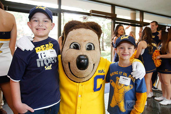 CAA: Family Hoops Party