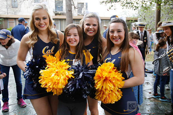 CAA: Family Hoops Party