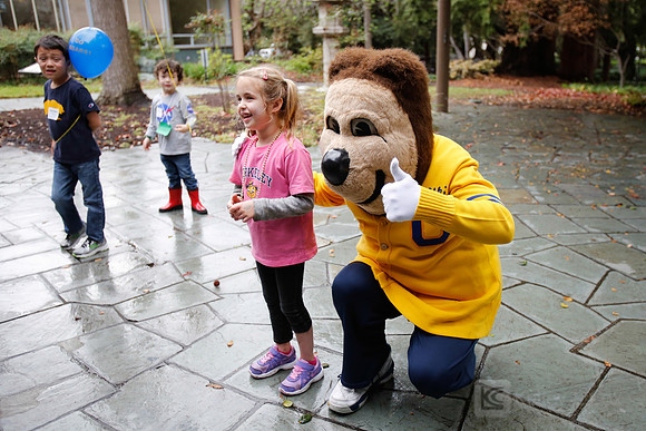 CAA: Family Hoops Party