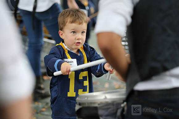 CAA: Family Hoops Party